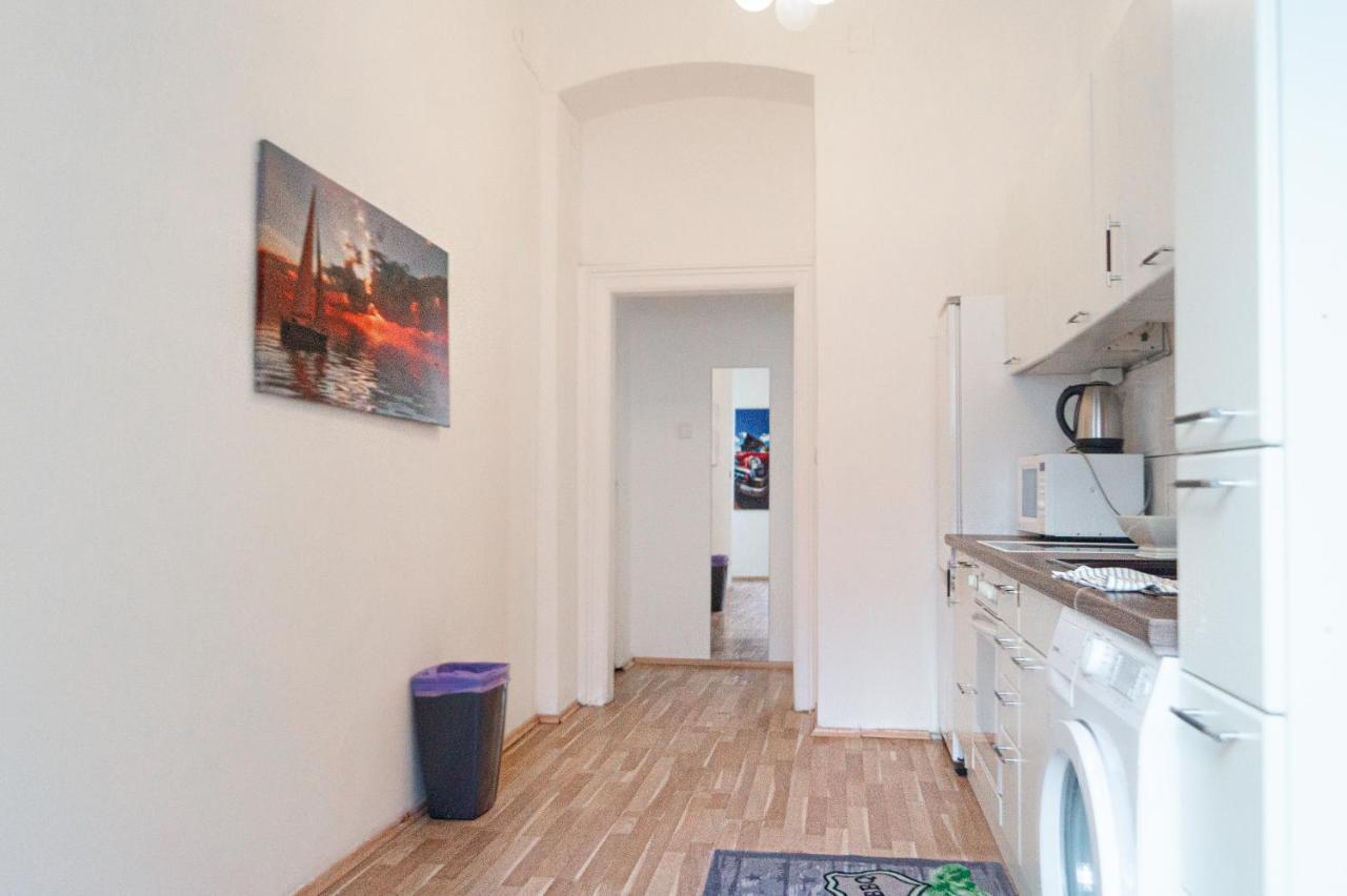 Pleasant 3Br Shared Apartment- Ideal For Longstays Vienna Exterior photo